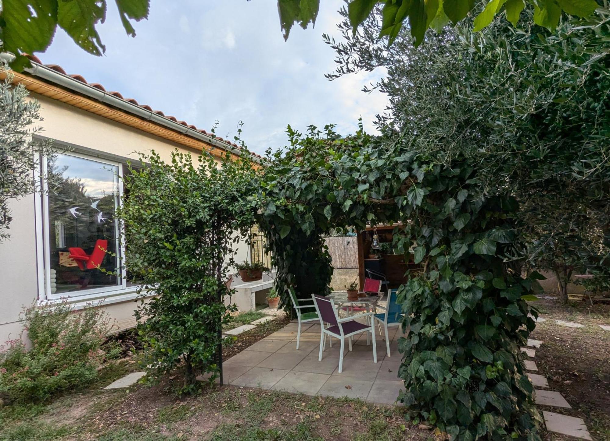 Vila La Maison Sous L'Olivier Morieres-les-Avignon Exteriér fotografie